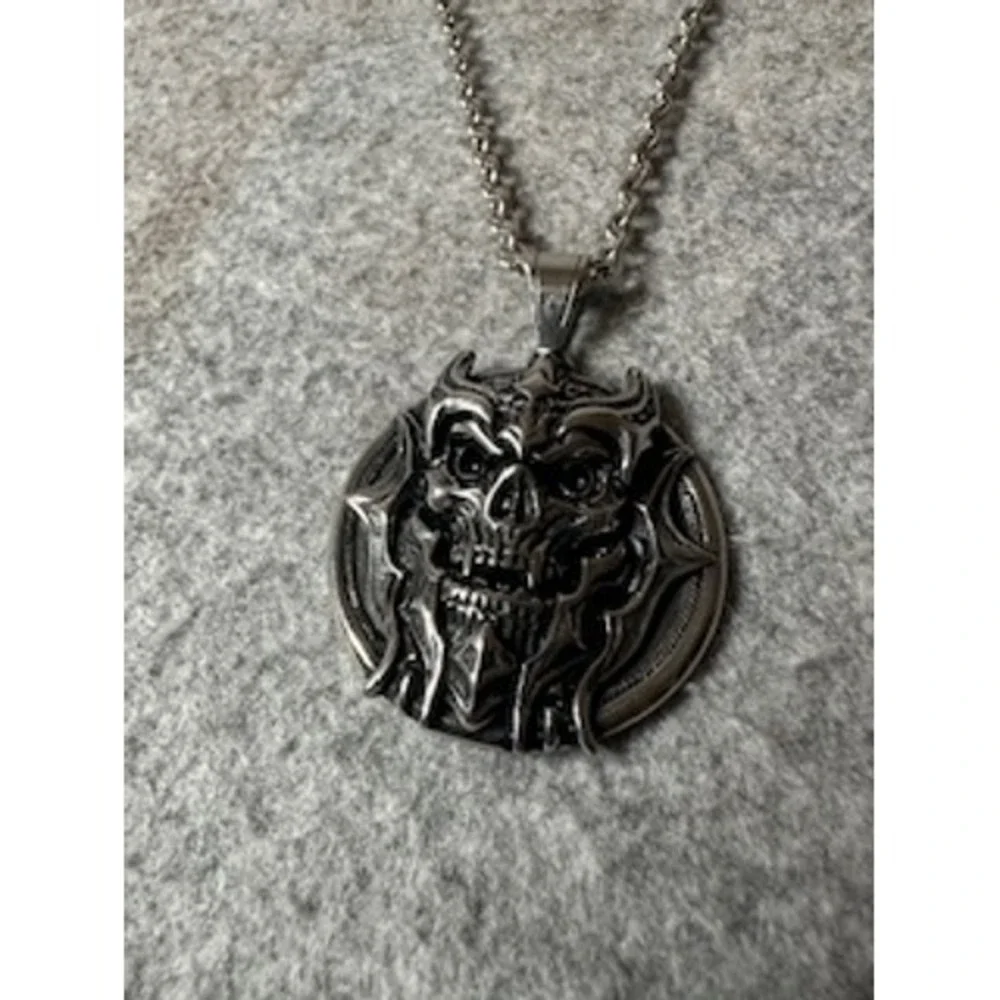 Silver Gothic Skull Pendant Necklace Biker Punk Rolo Chain 24 Inch Unisex